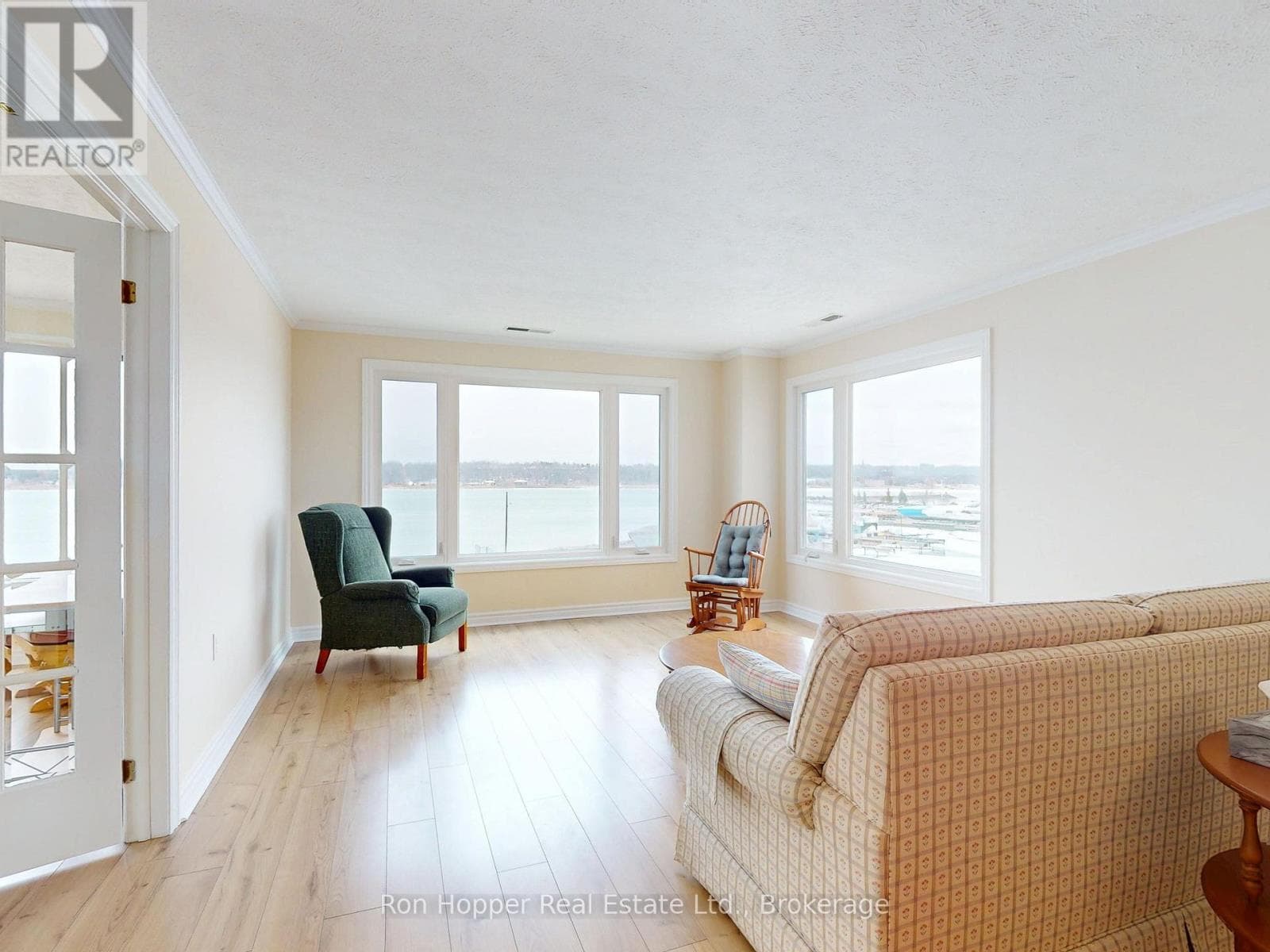 303 - 2555 3RD AVENUE W photo 3