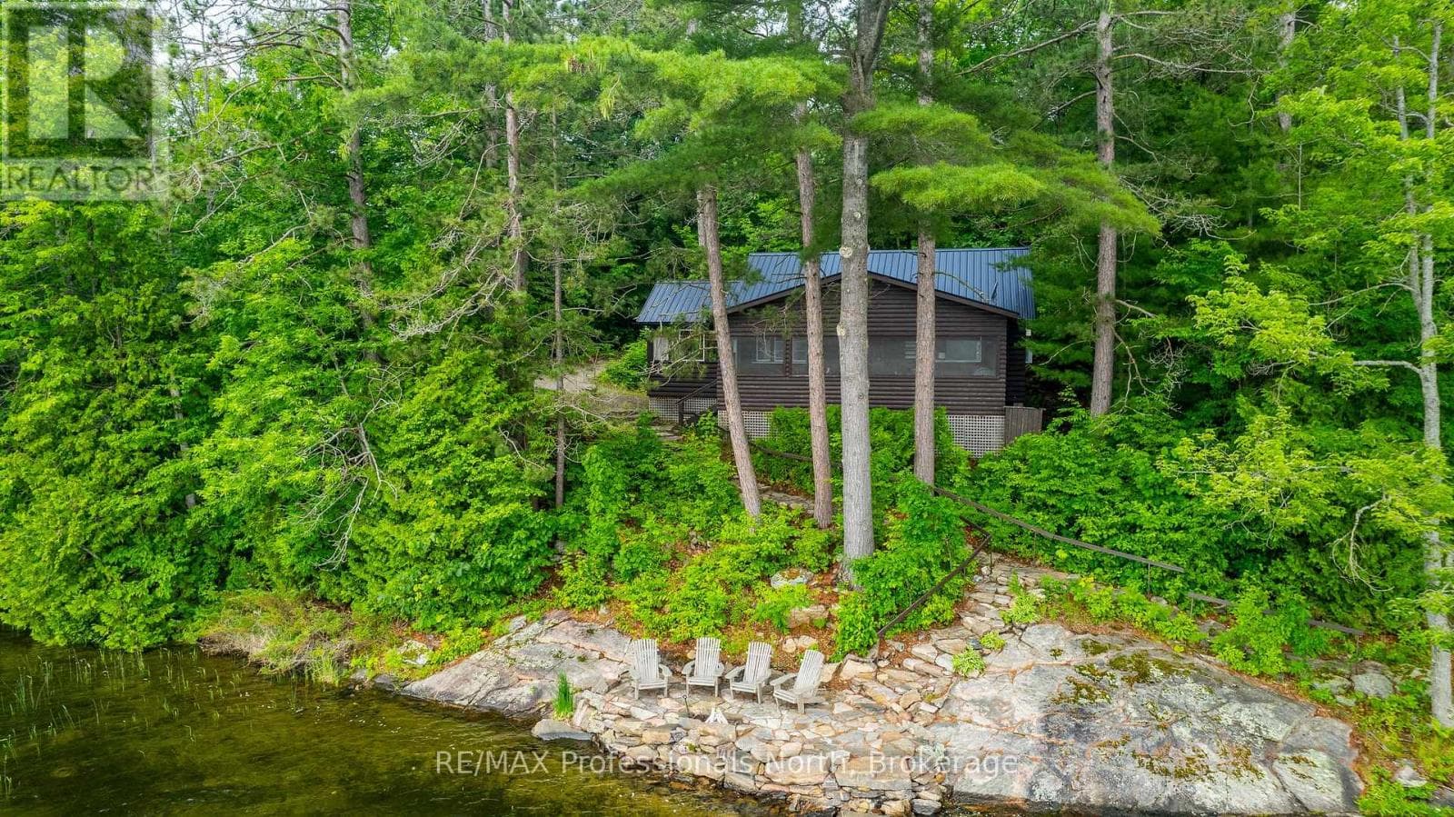 1030 SCHAEFER'S ROAD photo 2