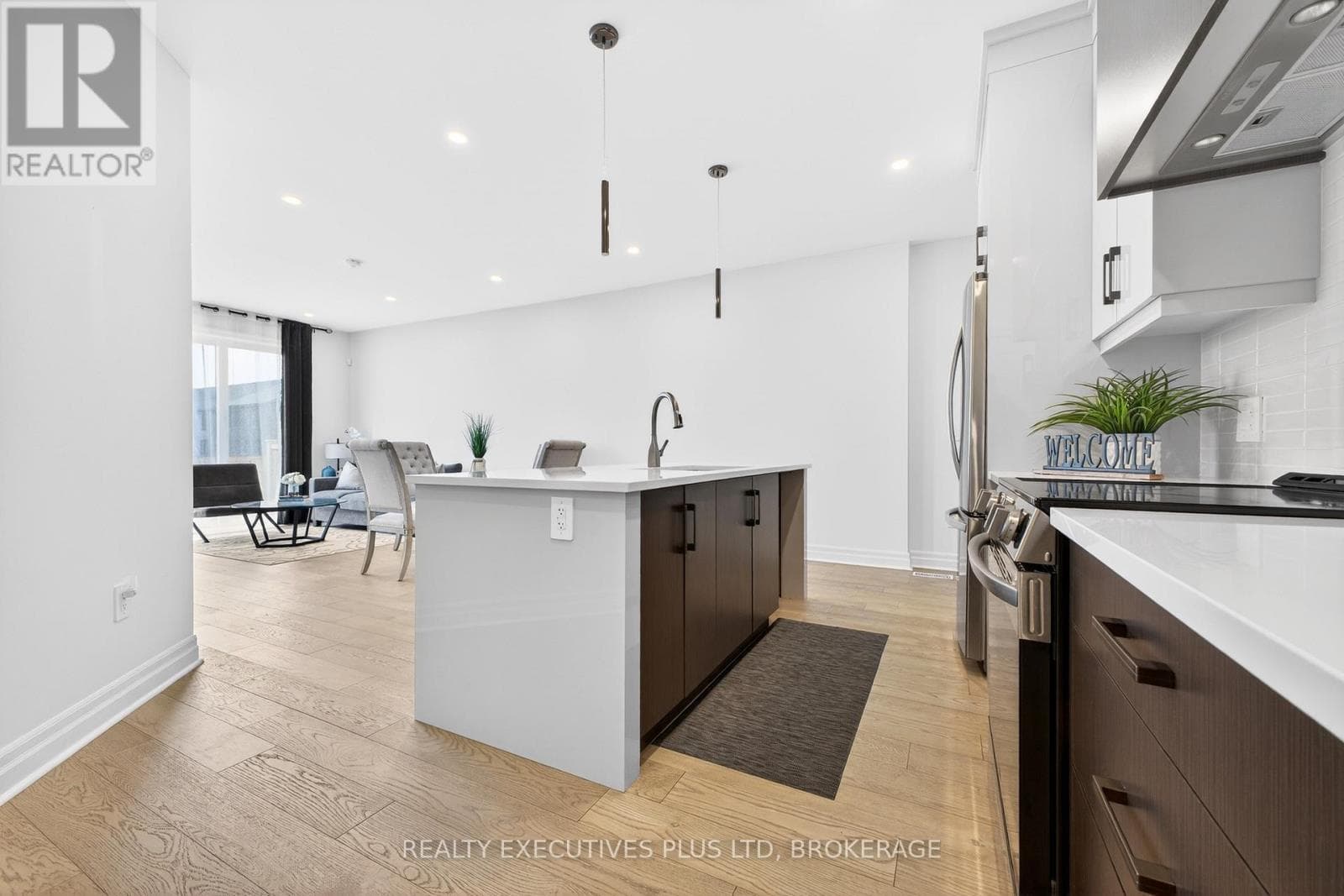 7446 PARKSIDE ROAD photo 3