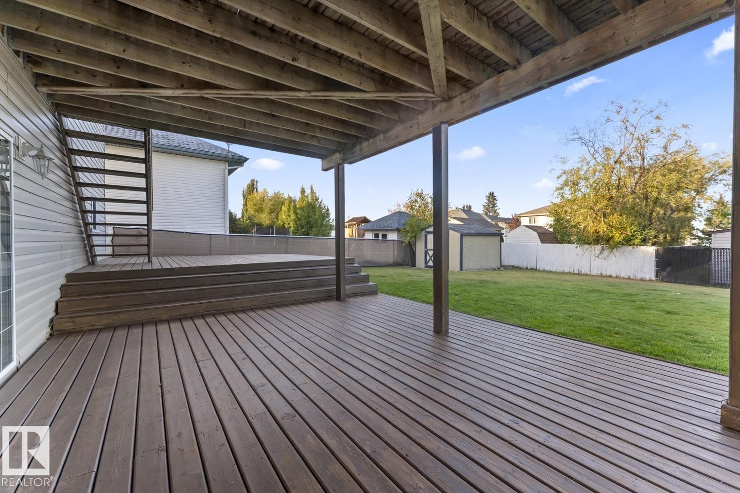 802 26 ST photo 5