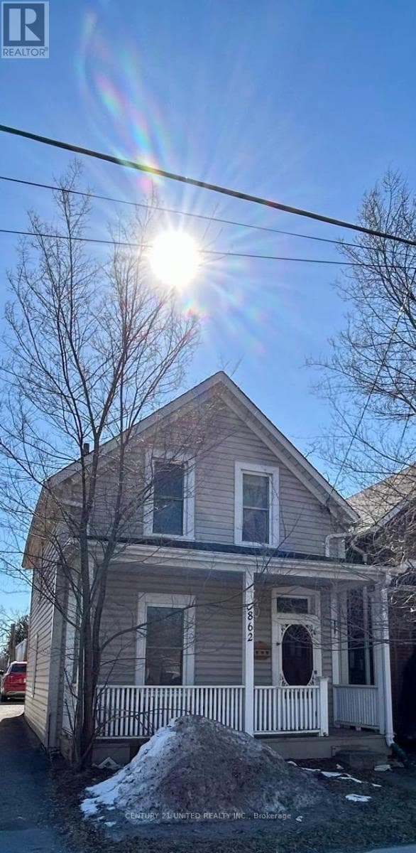 862 GEORGE STREET N photo 2