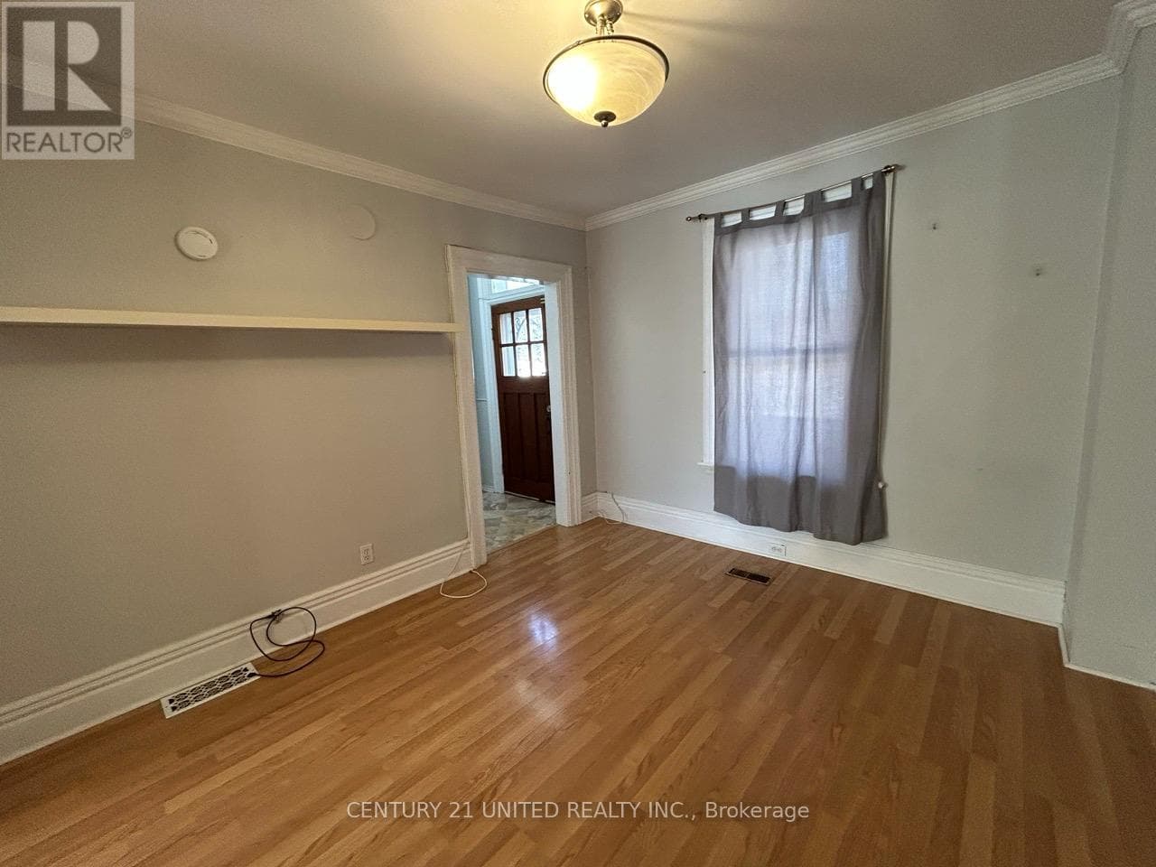 862 GEORGE STREET N photo 5