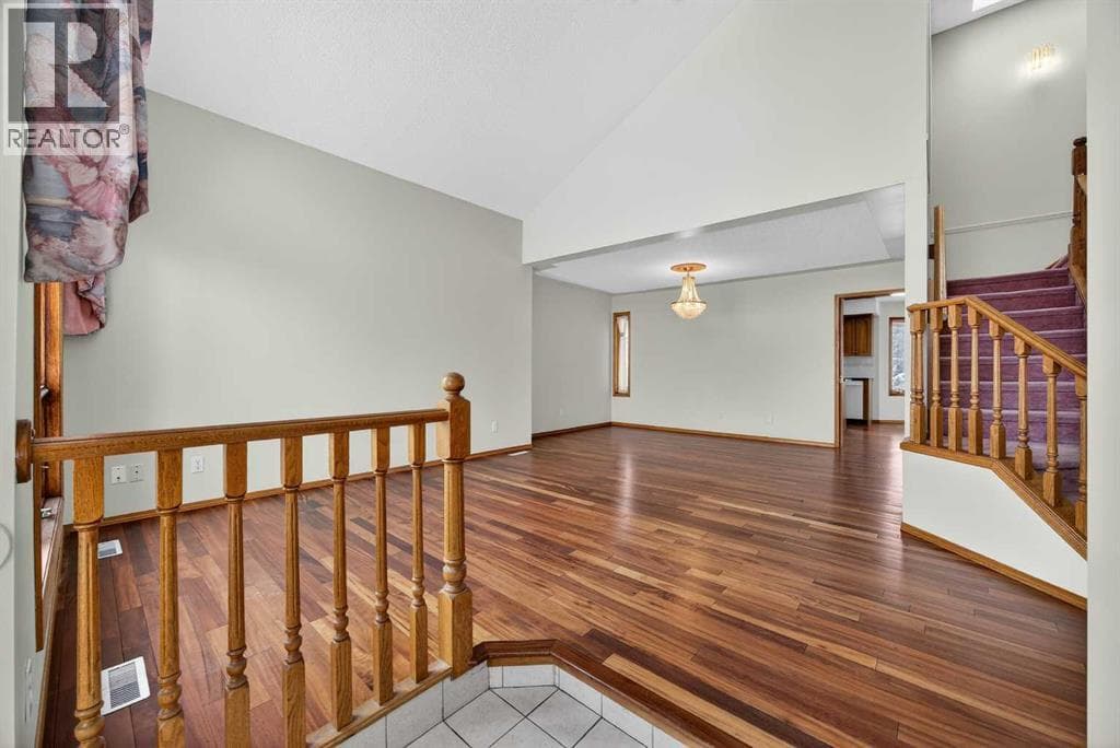90 Hawkmount Green NW photo 4
