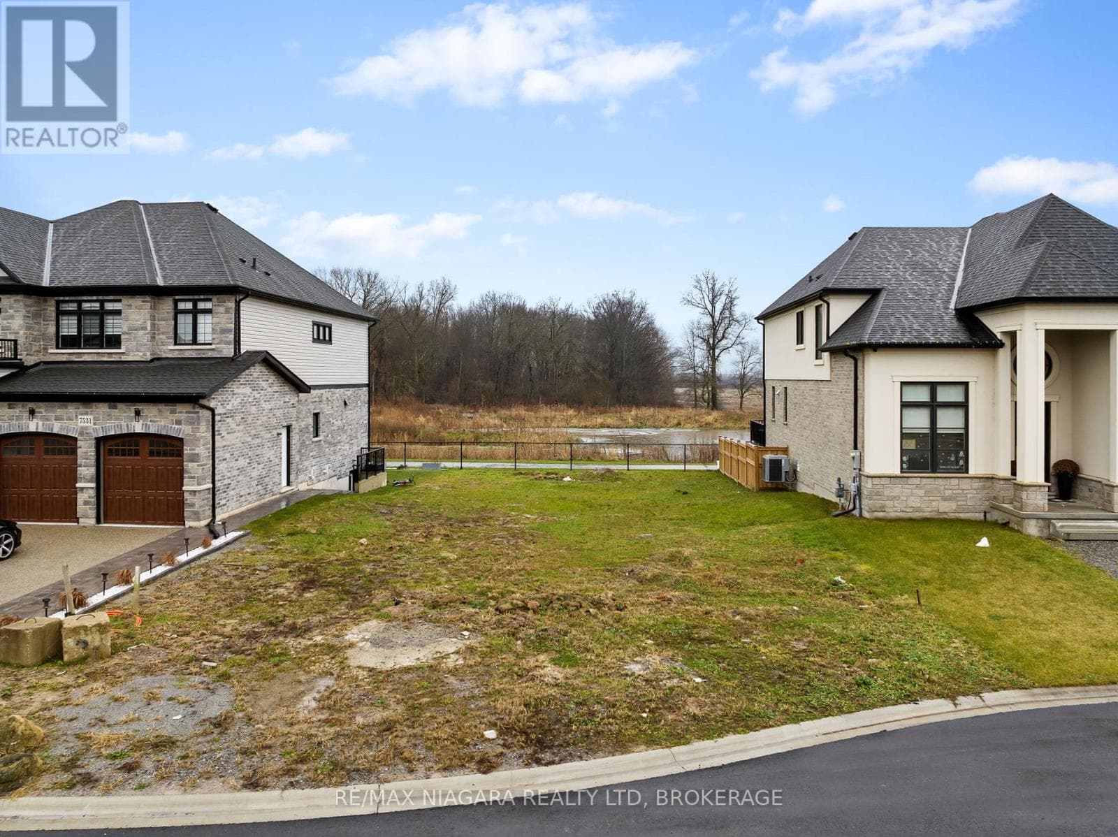 vacant land at 7521 SHERRILEE CRESCENT — $439,000