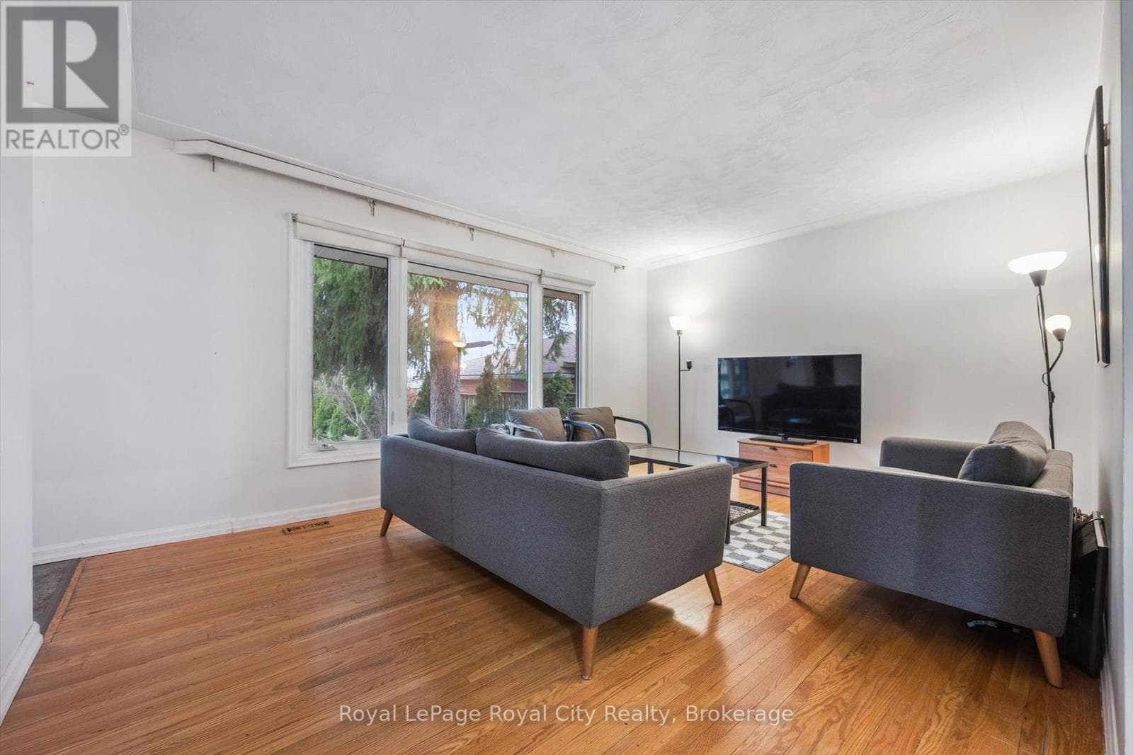 12 DELMAR BOULEVARD photo 5