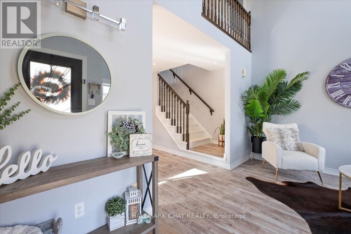 112 SILK DRIVE photo 5