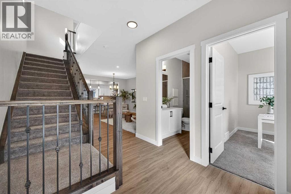 420 Lewiston Landing NE photo 3