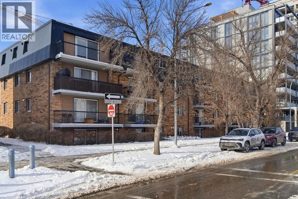 1 bed 1 bath single family at 103, 315 9A Street NW — $175,000