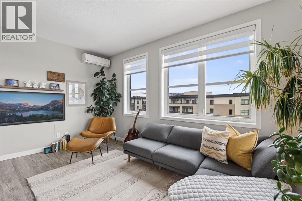 1402, 80 Greenbriar Place NW photo 4