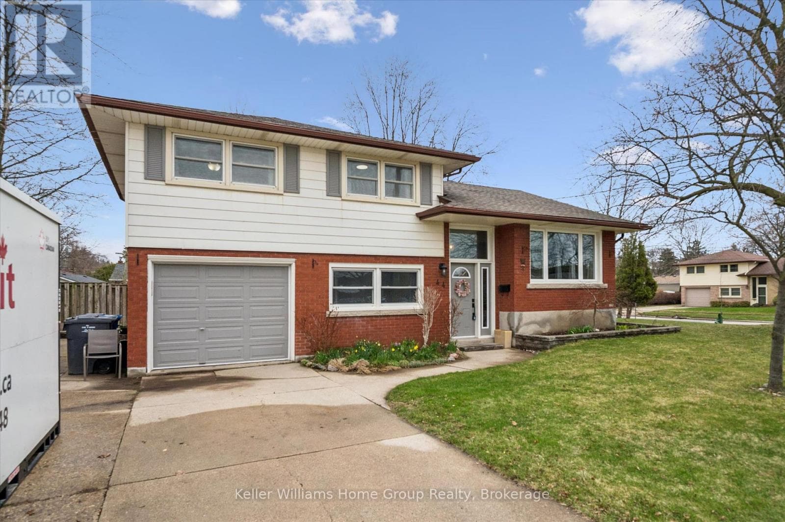 44 MEYER DRIVE photo 4