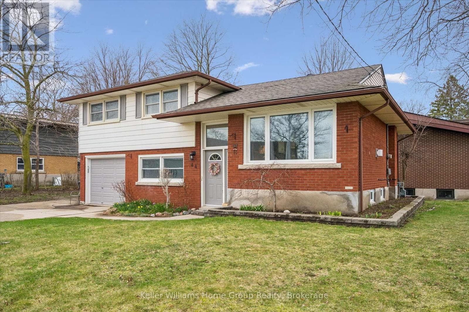 44 MEYER DRIVE photo 5
