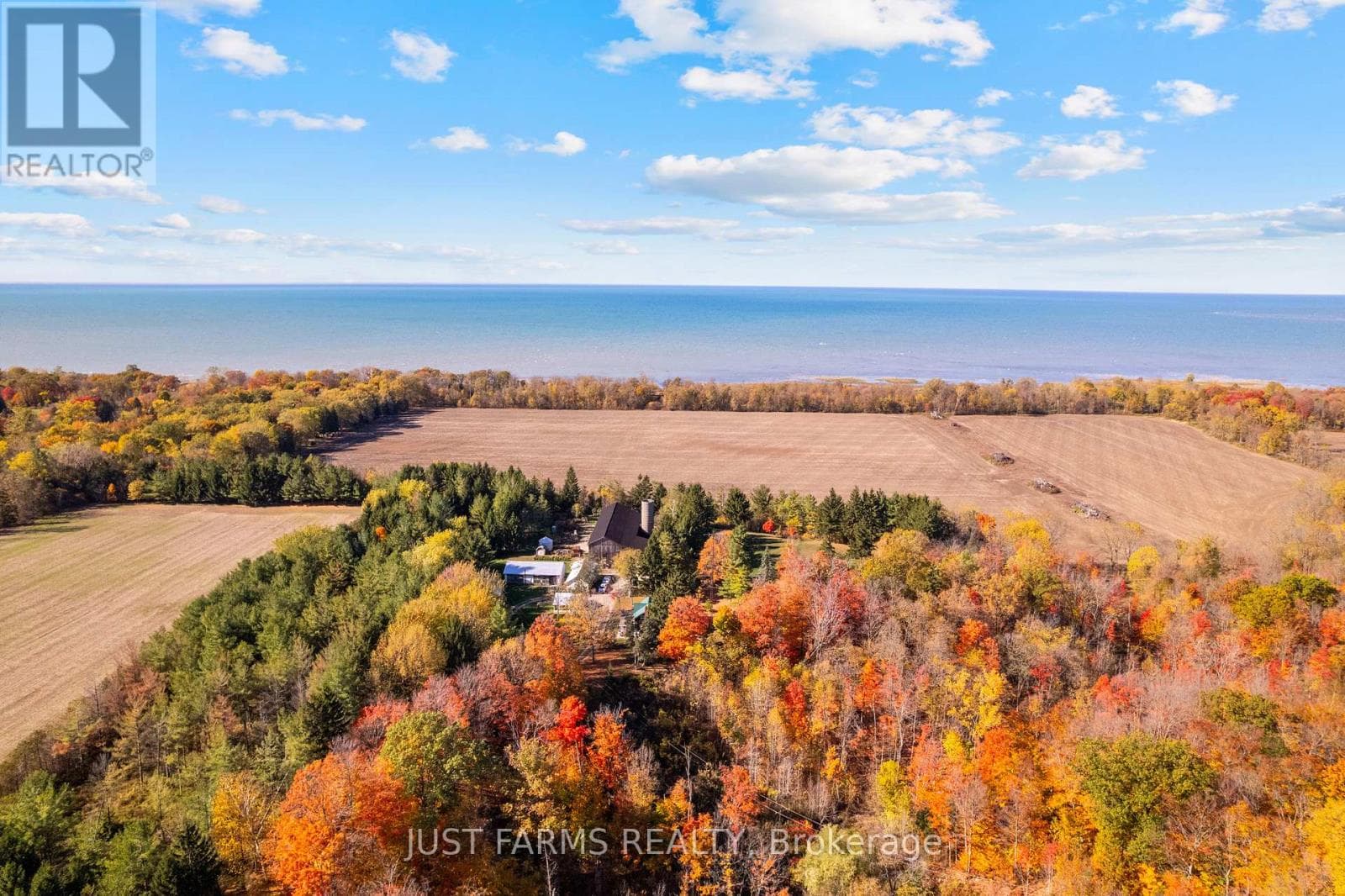 6646 LAKESHORE ROAD photo 2