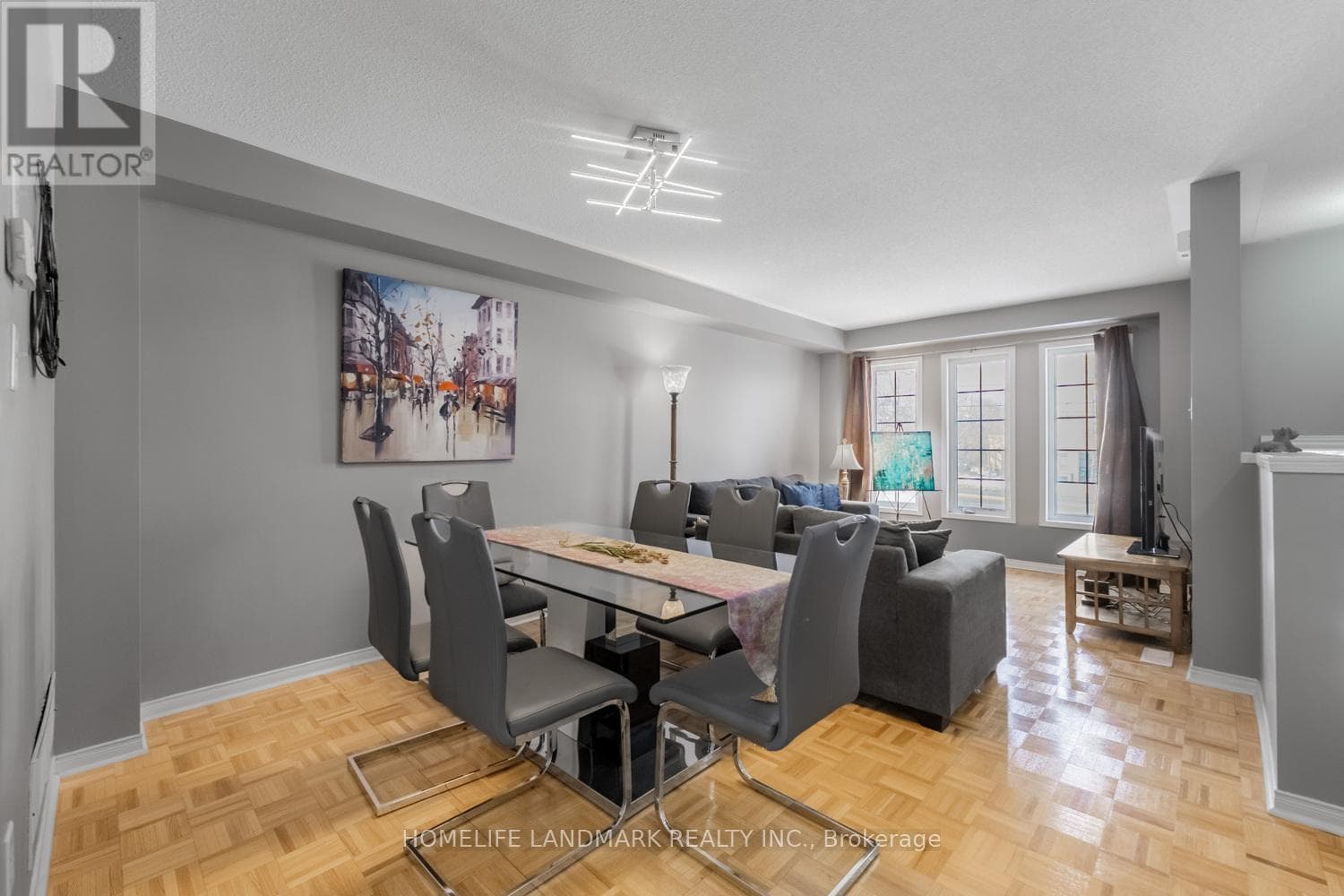 28 - 4950 ALBINA WAY photo 3