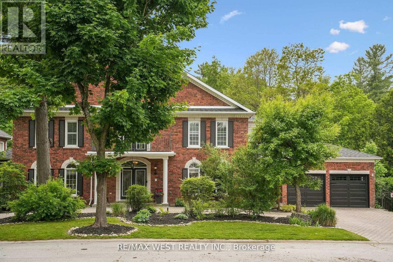 81 WOODVIEW DRIVE photo 3