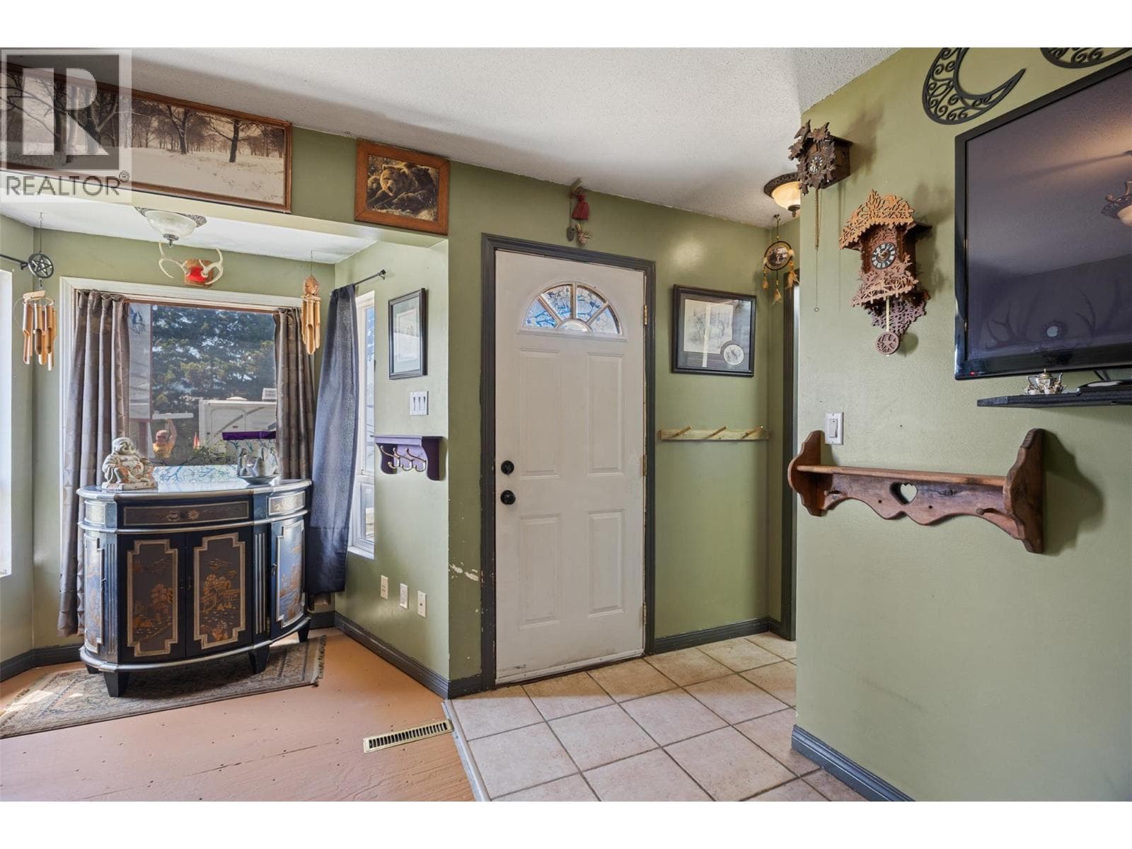 2287 Granite Avenue photo 4