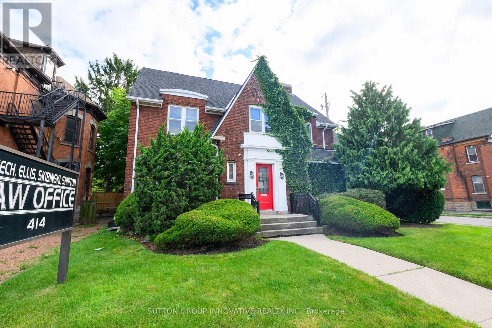3 bath office at 414 MAIN STREET E — $779,900