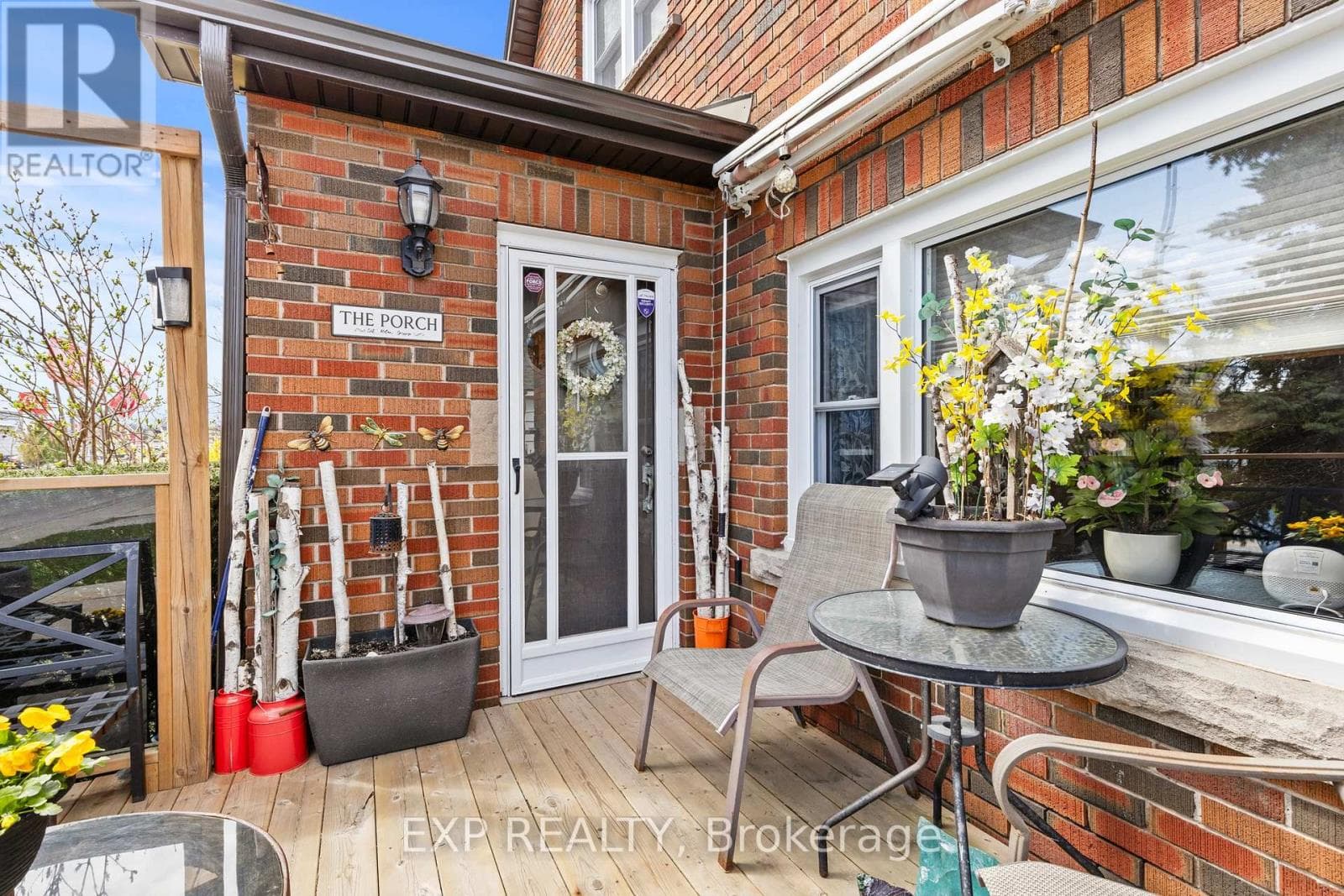 5367 KITCHENER STREET photo 4