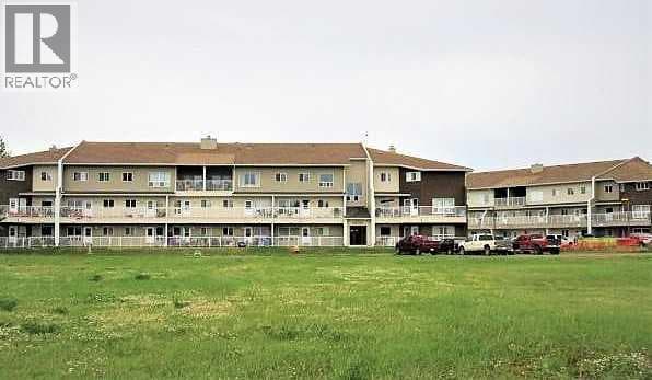 3 bed 2 bath single family at 306E, 201 12 Avenue SW — $121,000