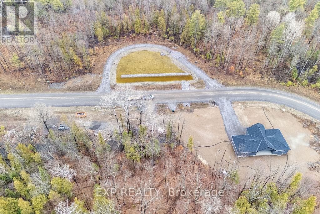 00 LONGLEAF WAY photo 2