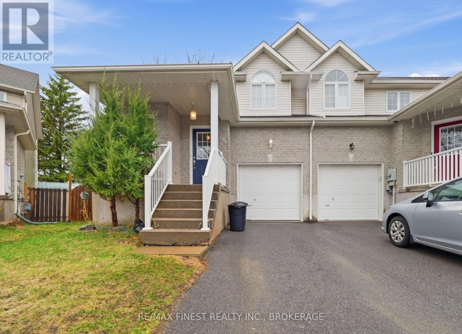 3 bed 3 bath single family at 116 FIRESIDE COURT — $539,900