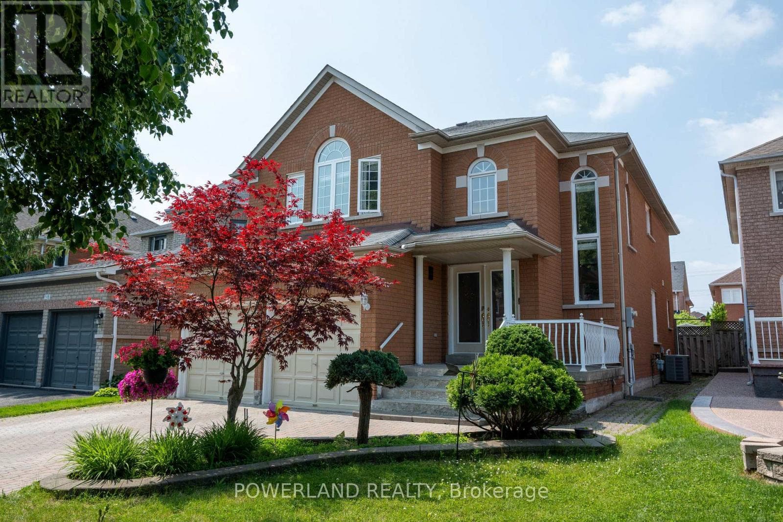 107 QUINCE CRESCENT photo 2