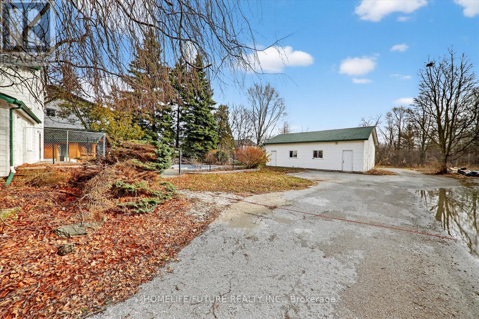 1485 ALTONA ROAD photo 2