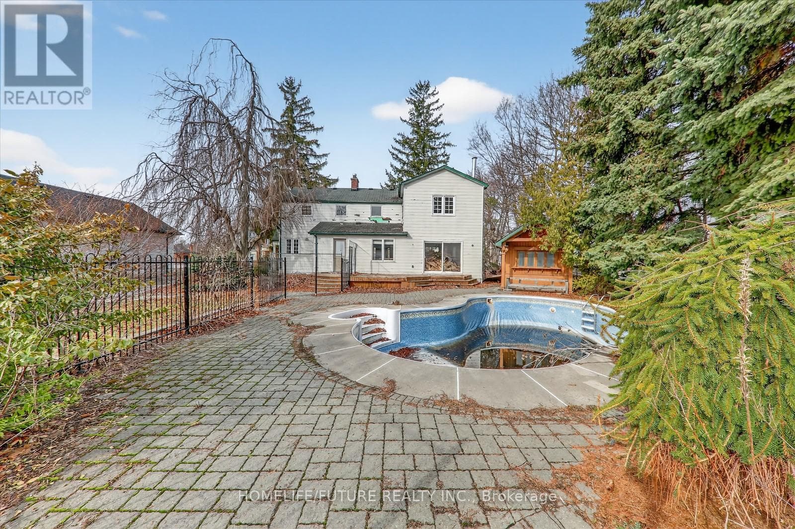 1485 ALTONA ROAD photo 3