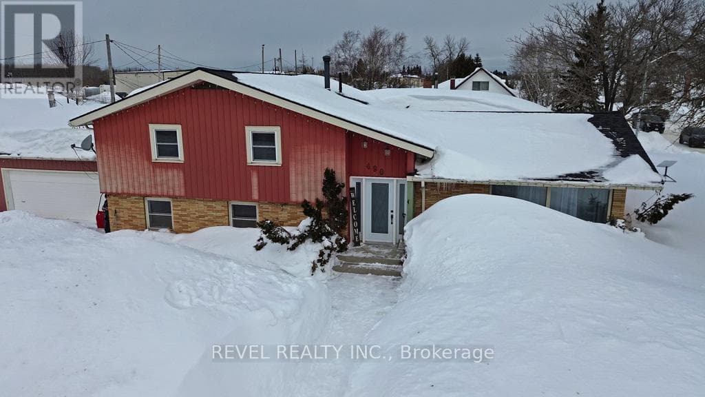 490 MARION STREET photo 2