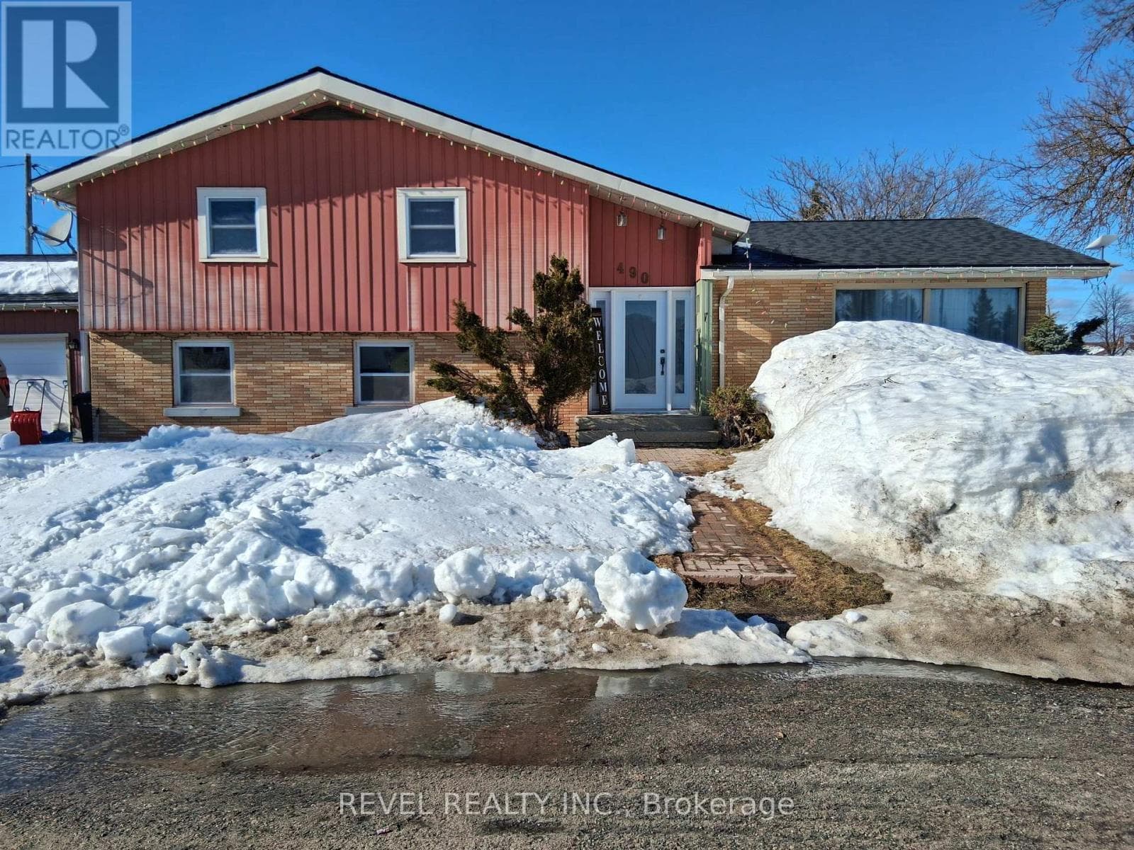 3 bed 2 bath single family at 490 MARION STREET — $369,900