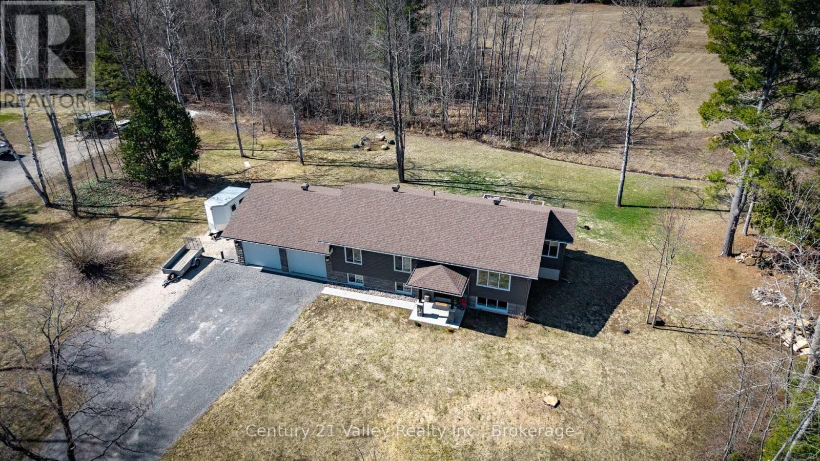 543 ANDERSON ROAD photo 5