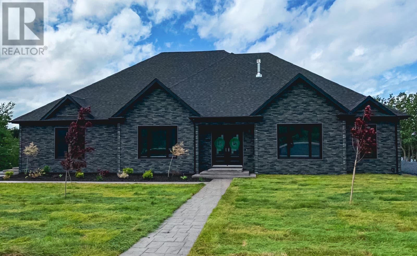 3 bed 3 bath single family at 14 Main Street — $699,000