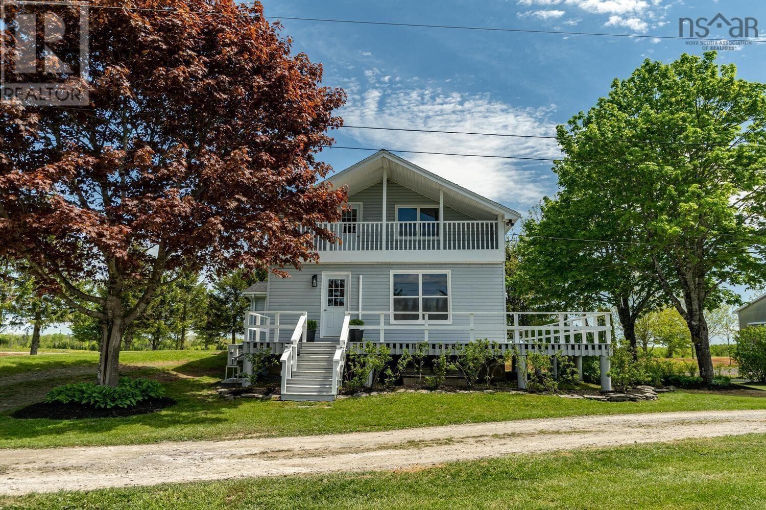 1311 Glenmore Road photo 2