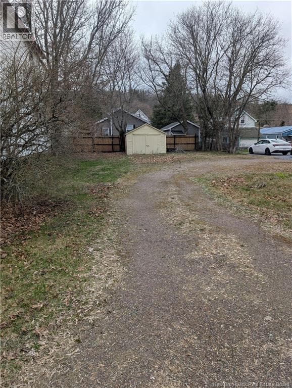 172 Park Street photo 4