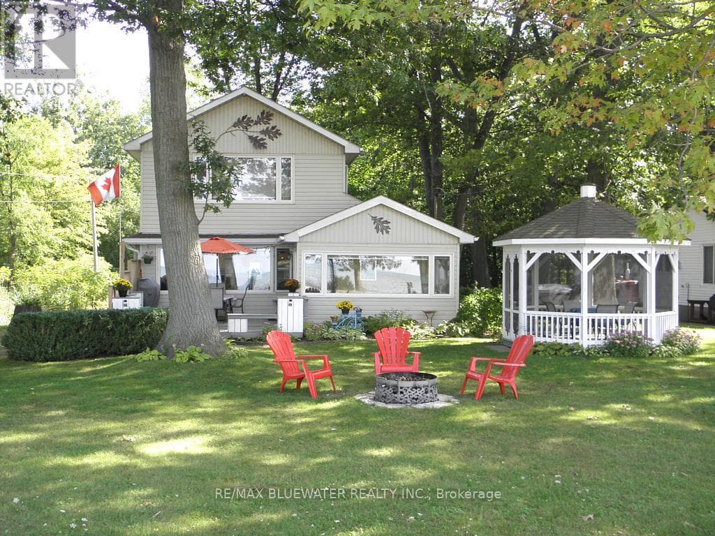 3 bed 3 bath single family at 9714 LAKE ROAD — $380,000