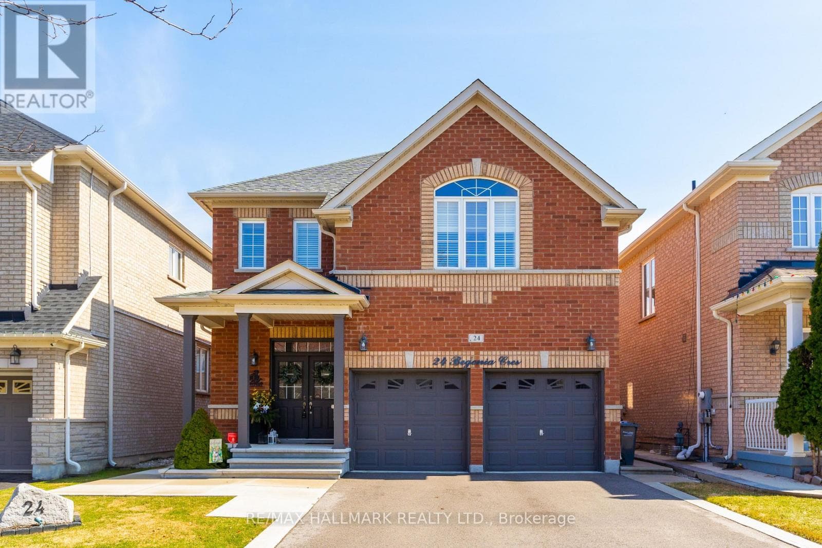 24 BEGONIA CRESCENT photo 2