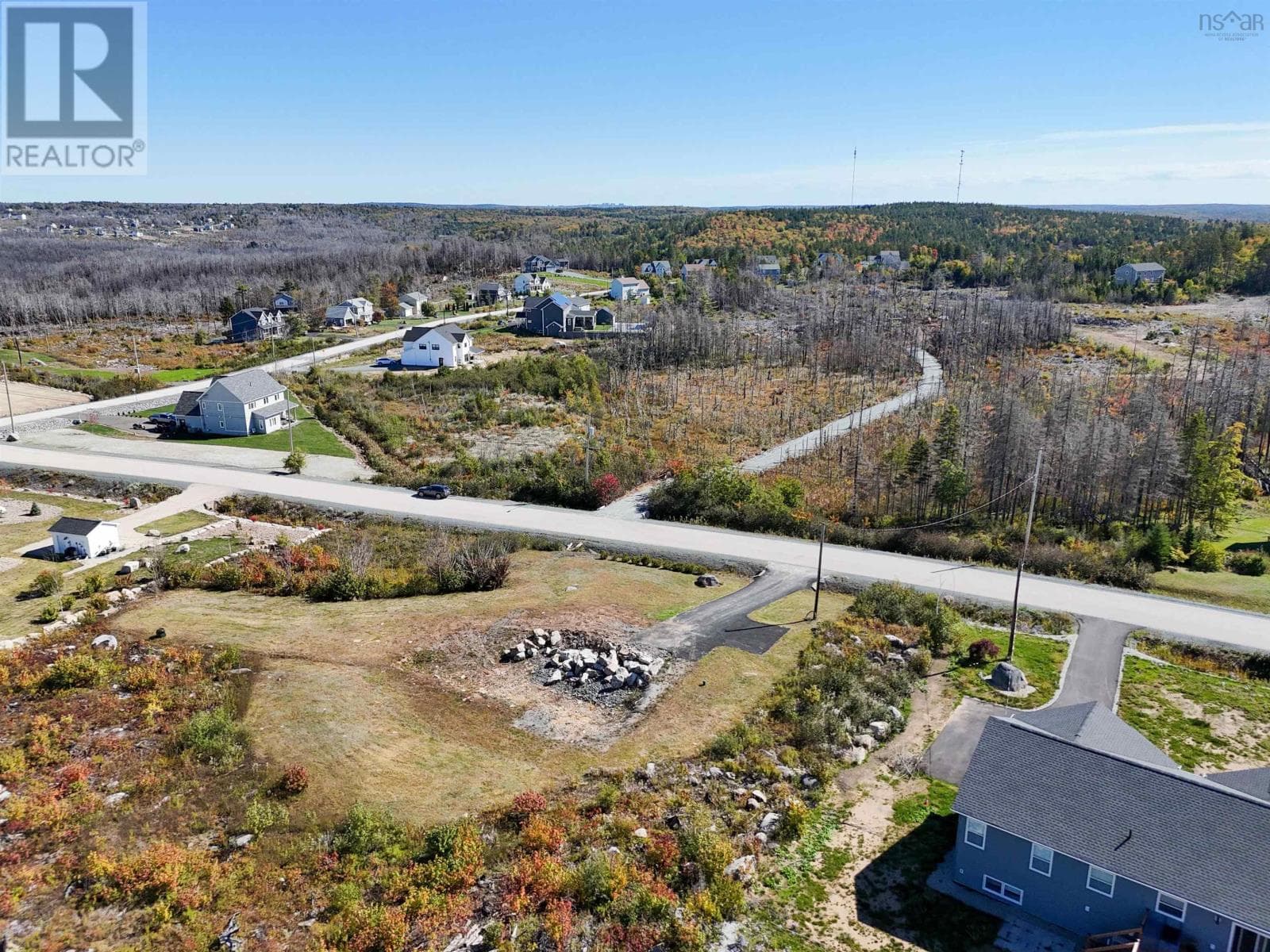 168 Wyndham Drive photo 4