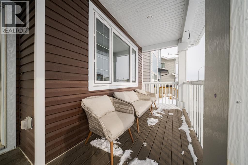 224 Warren Way photo 3
