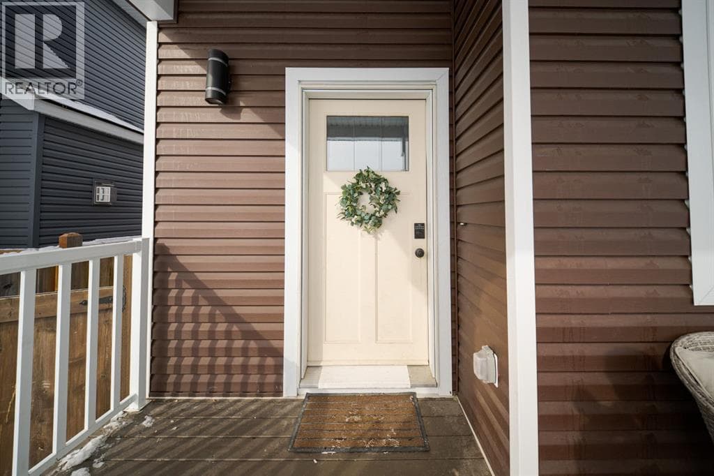 224 Warren Way photo 2