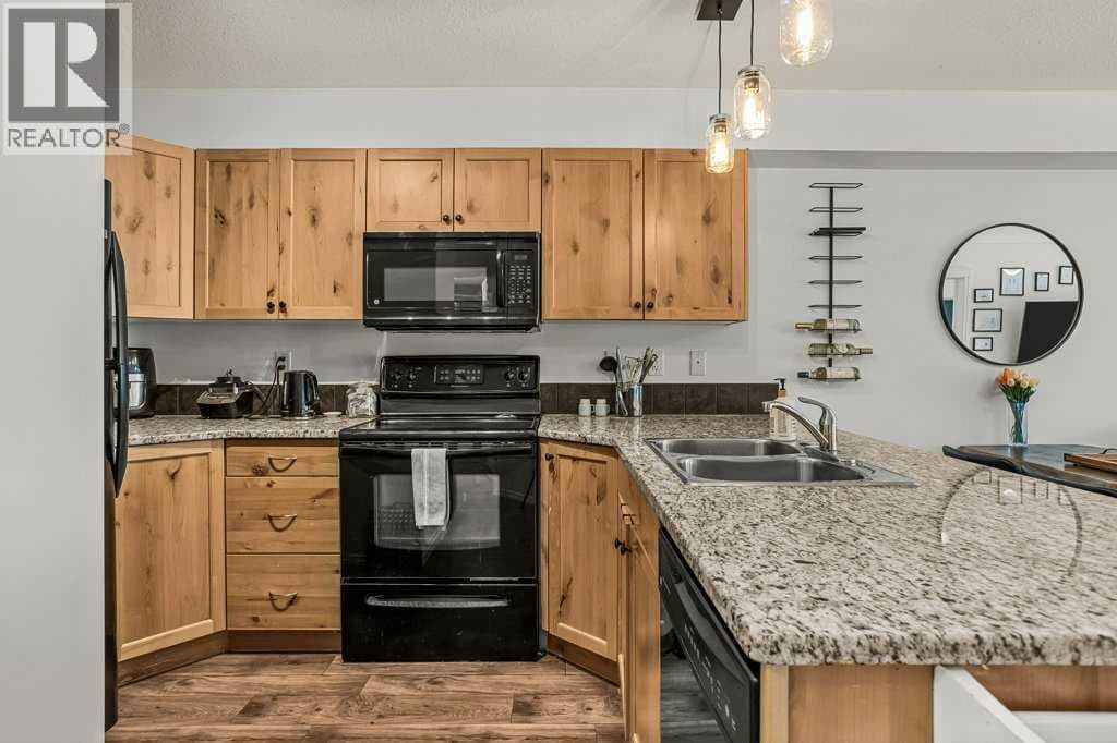 201, 300 Palliser Lane photo 3