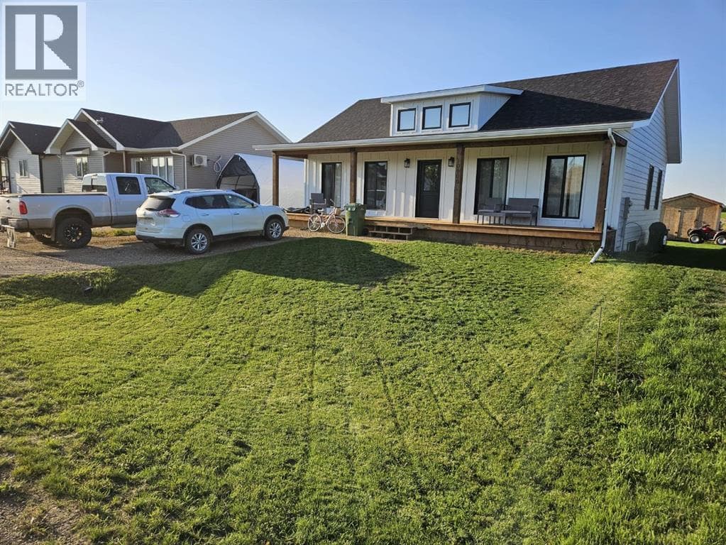 3 bed 2 bath single family at 10406 105 Ave — $398,000