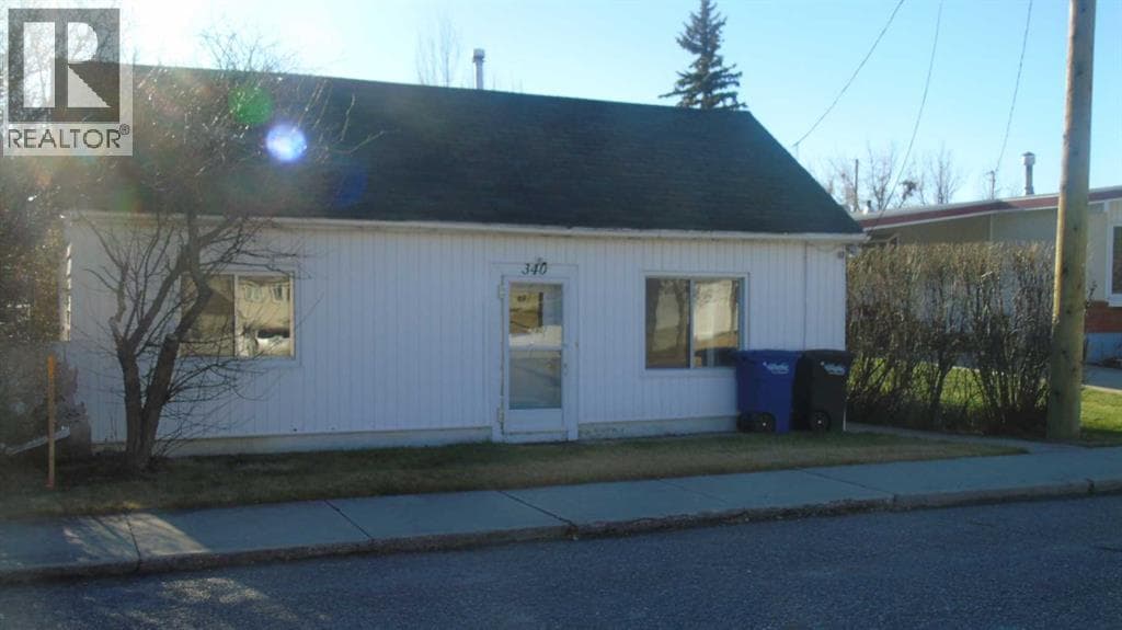 4 bed 1 bath single family at 340 26 Street — $185,000