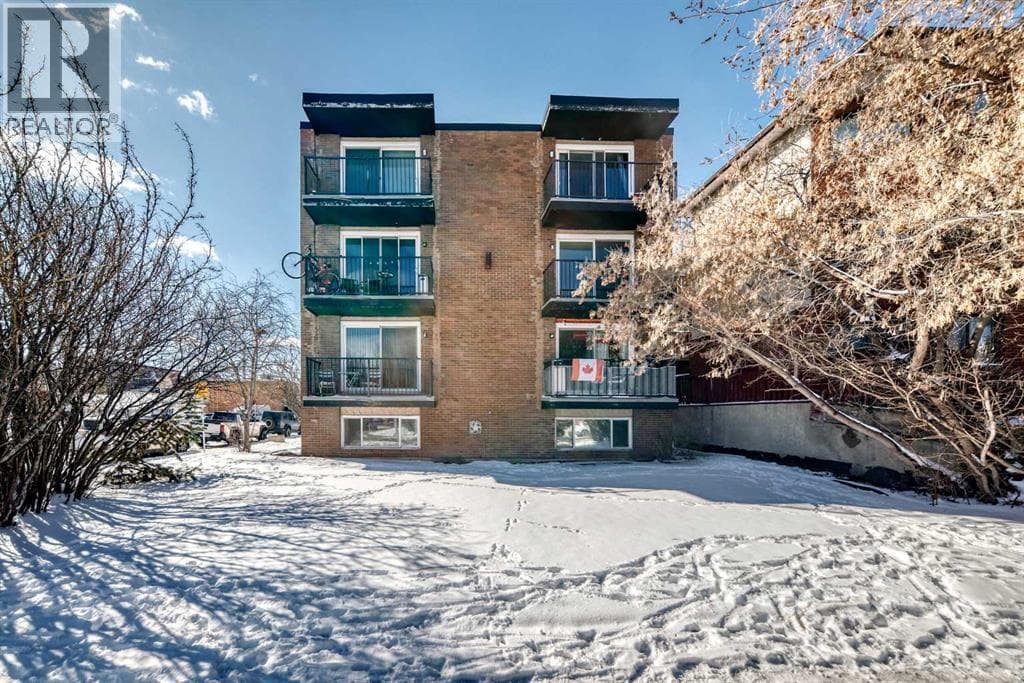1 bed 1 bath single family at 32, 1703 11 Avenue SW — $159,900