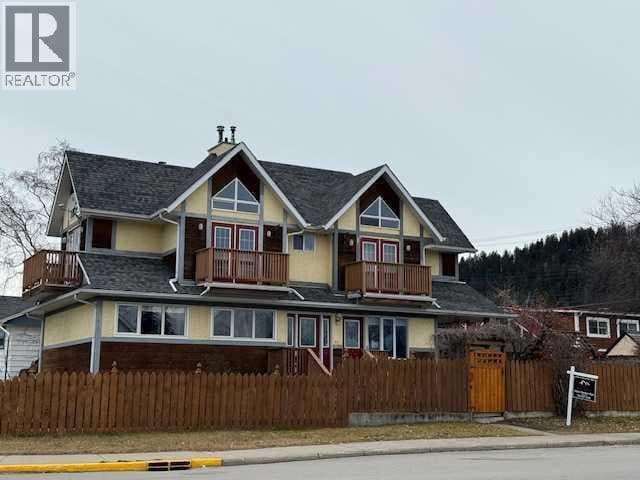 6 bed 3 bath single family at 800 Connaught Drive — $1,299,000