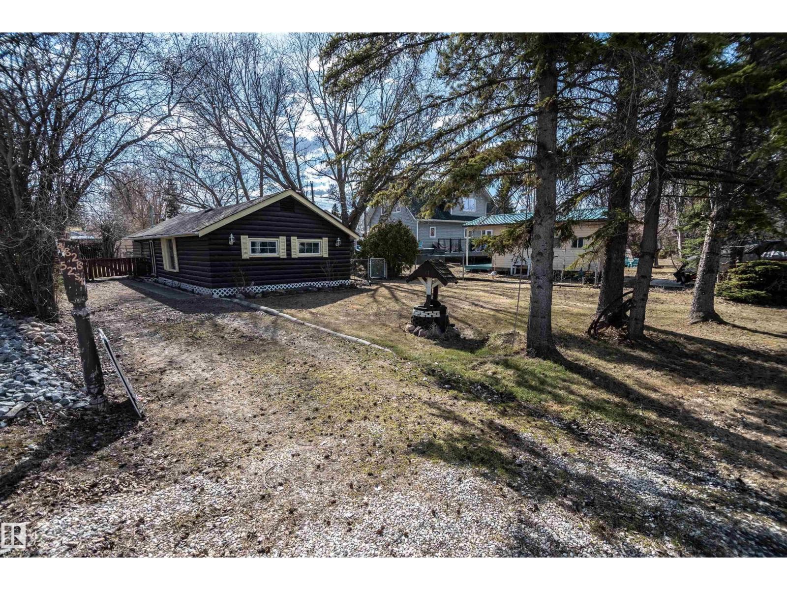 2 bed 1 bath recreational at 4828 52 ST — $137,900
