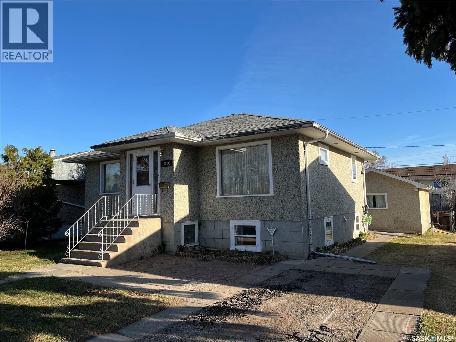 1010 13th STREET W