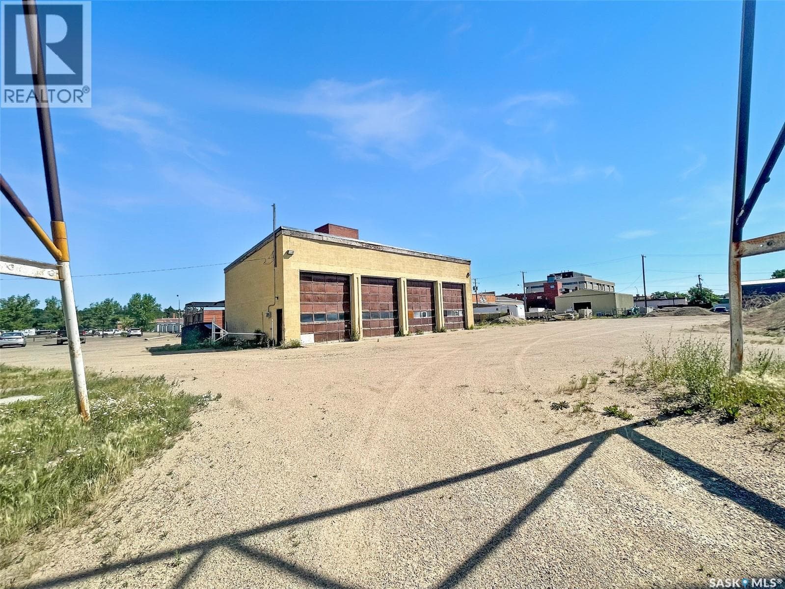 503 North Railway STREET W