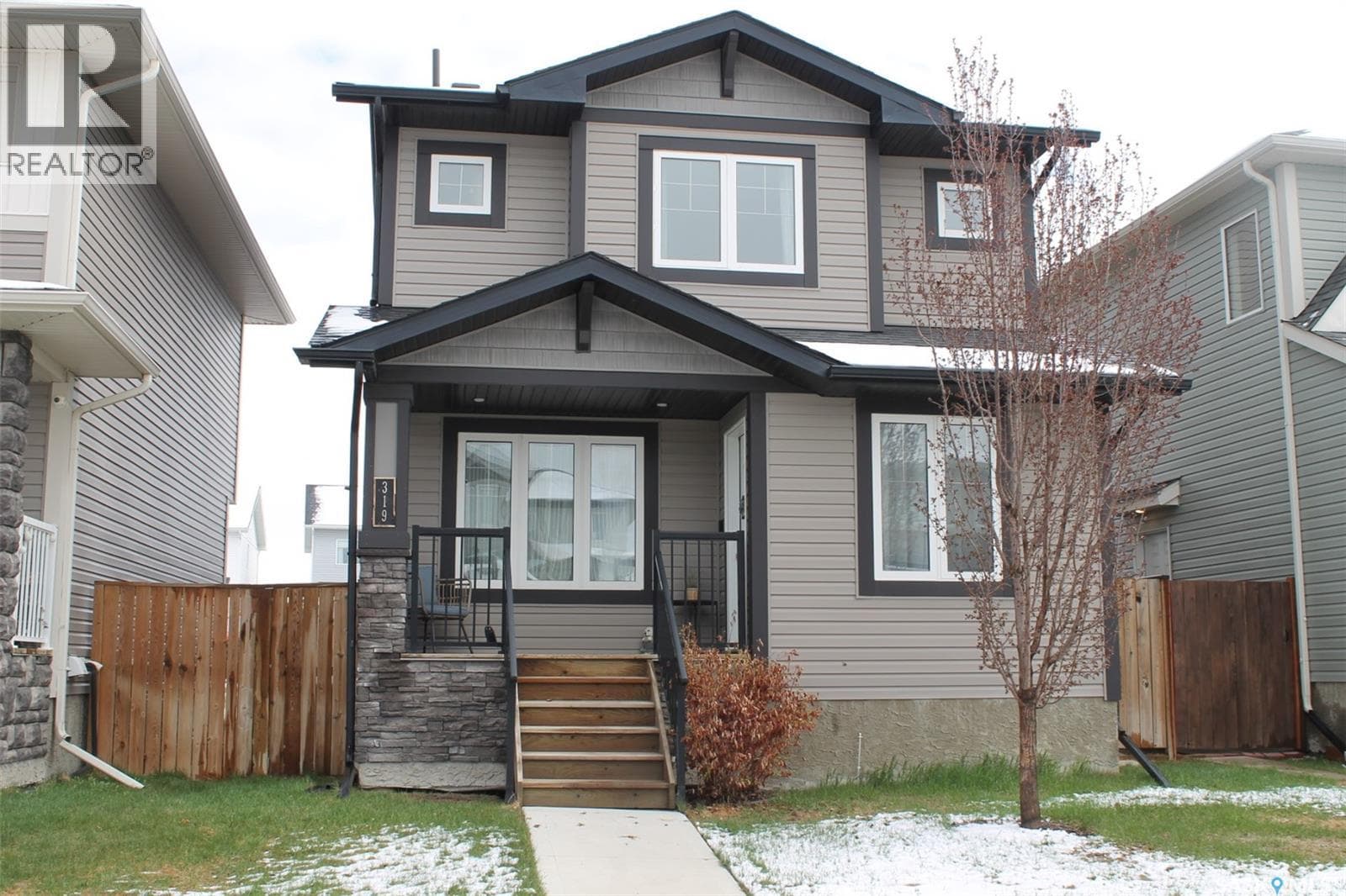 319 Secord WAY