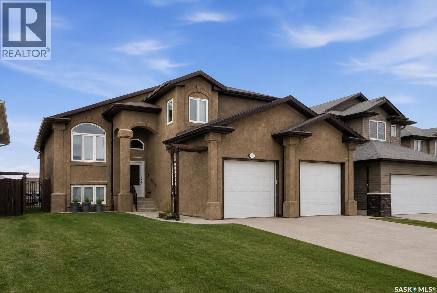 335 McCallum LANE