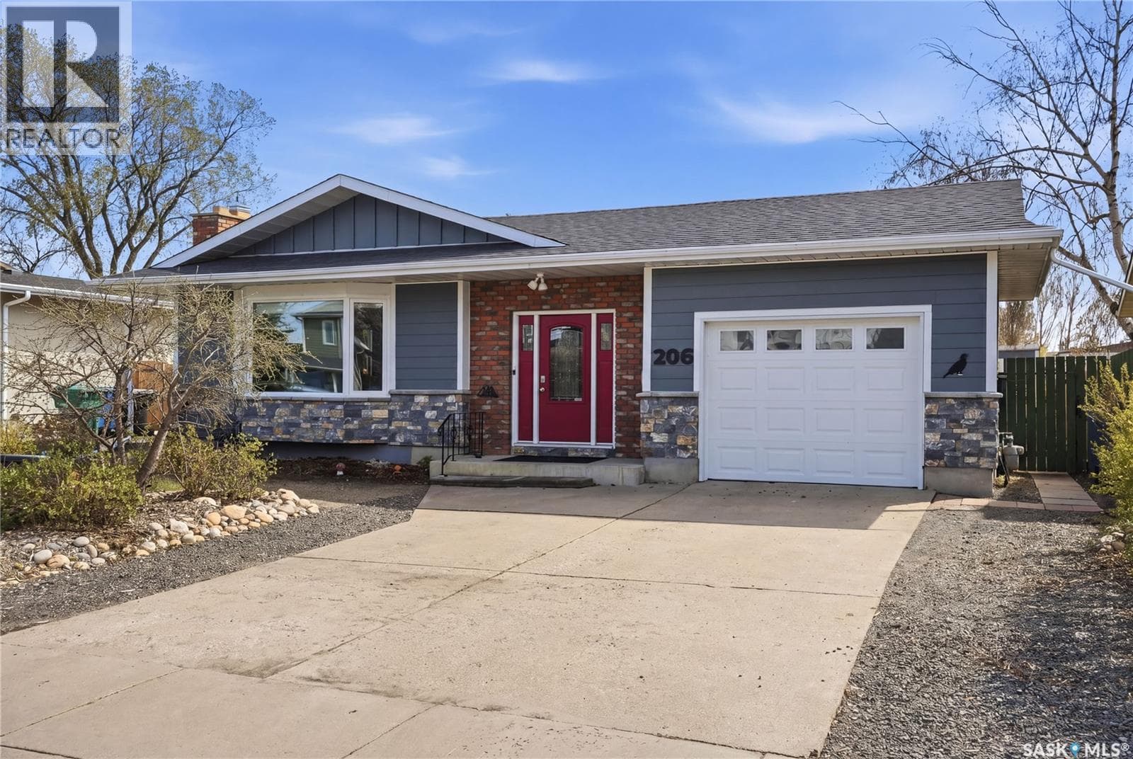 206 La Loche TERRACE