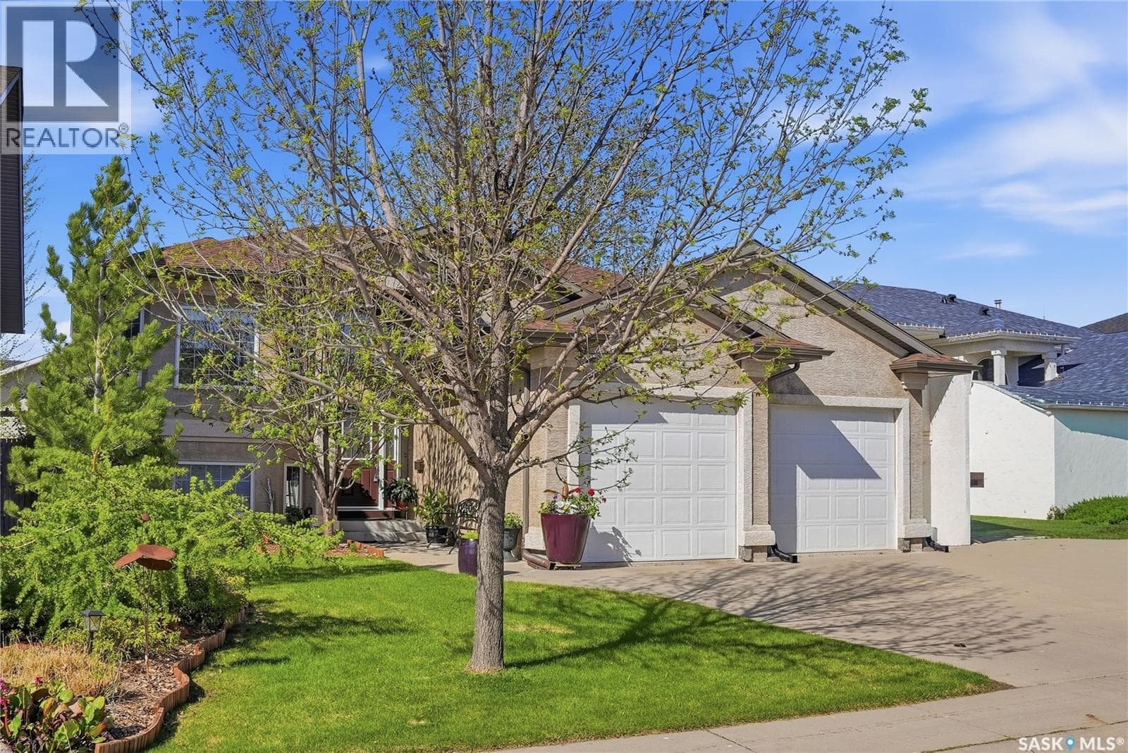 263 Beechmont CRESCENT